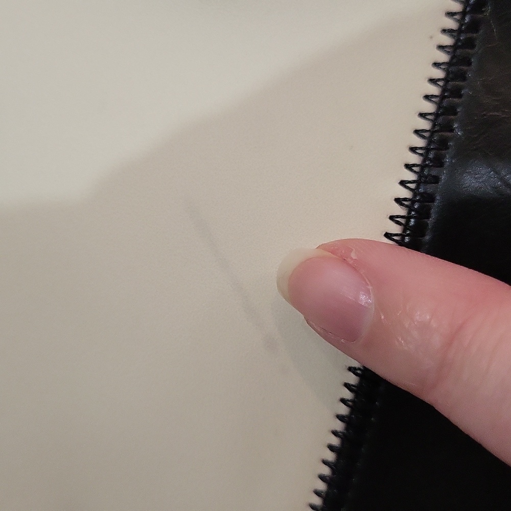 Universal Thread Bag - Picture 5 of 14